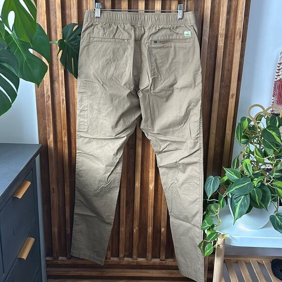 VUORI Ripstop Pants. M - Picture 3 of 12